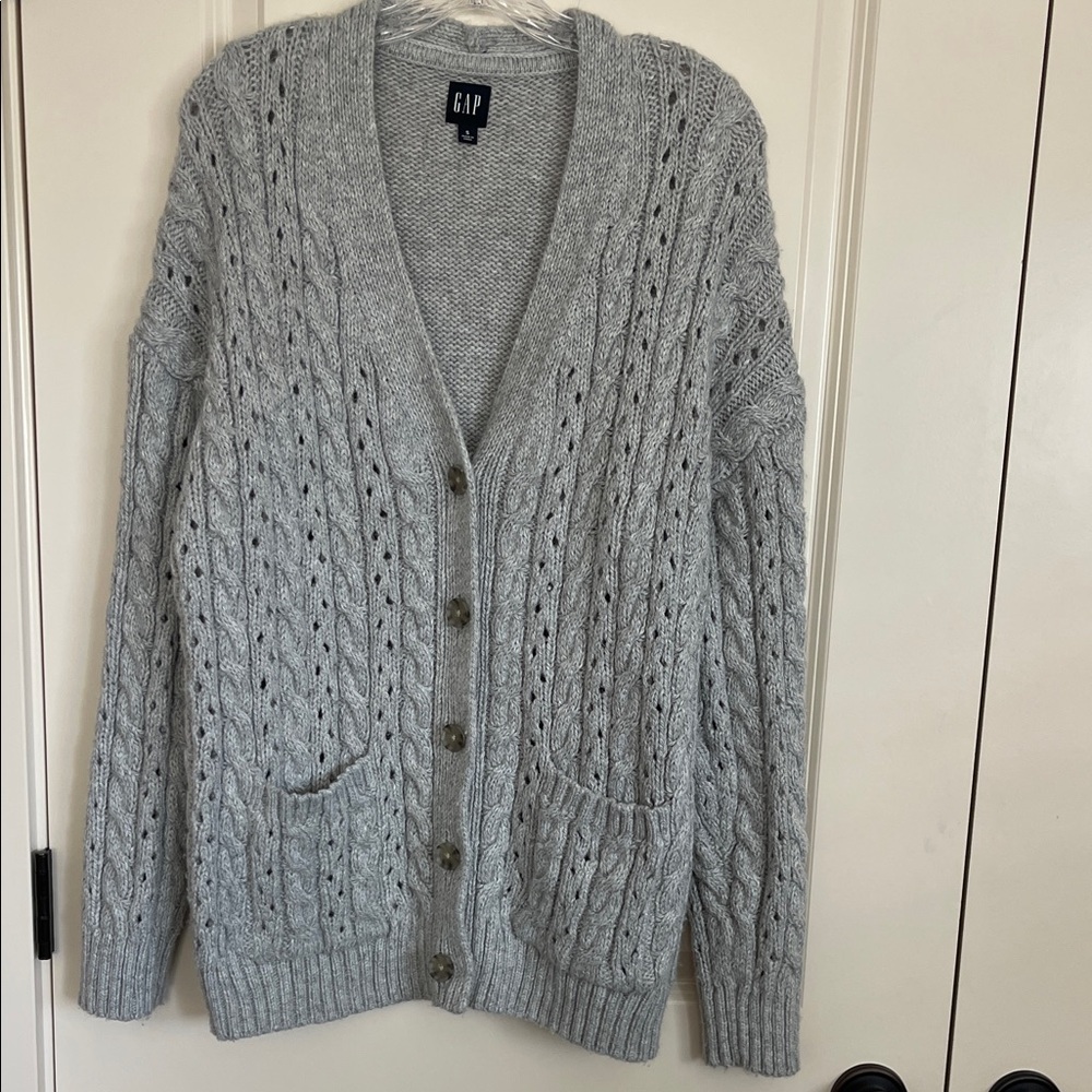 GAP Women's Light Gray Cable Knit Cardigan